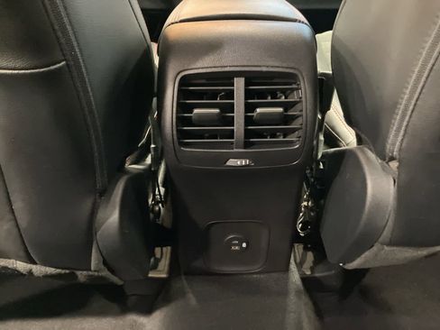 Certified 2021 Ford Escape SEL w/ SEL Stealth AWD Package image 25