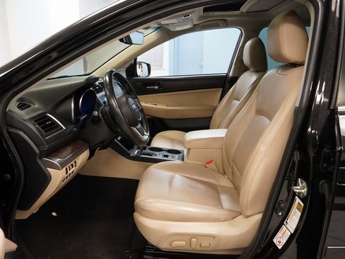 Used 2018 Subaru Outback 3.6R Limited image 6