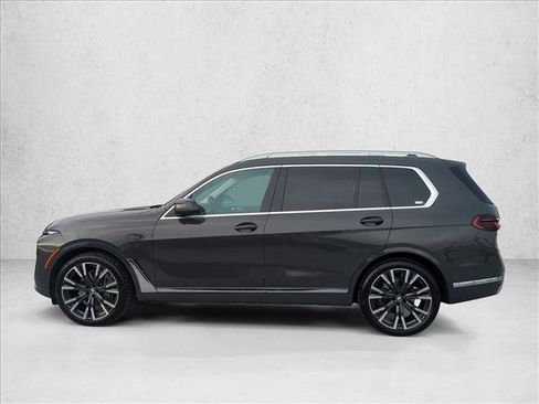 Certified 2026 BMW X7 xDrive40i AWD/4WD image 9