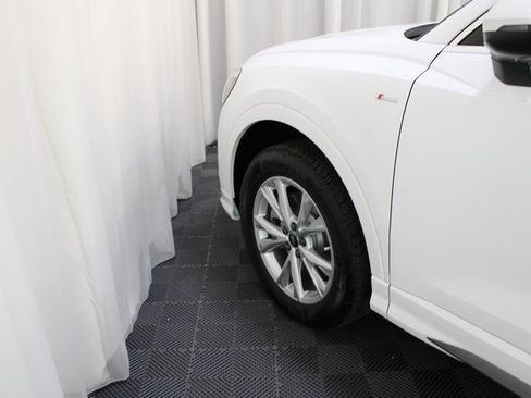 New 2025 Audi Q3 2.0T Premium image 27