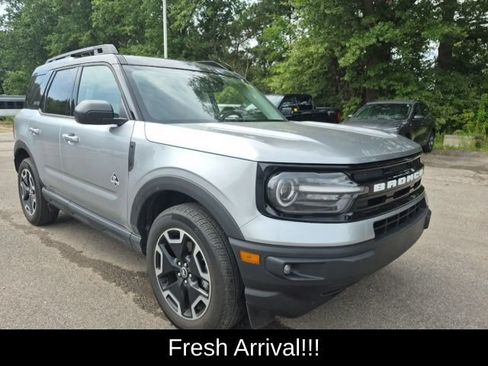 Used 2023 Ford Bronco Sport Outer Banks w/ Tech Package AWD/4WD image 13