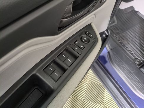 Used 2018 Honda Odyssey EX-L image 14