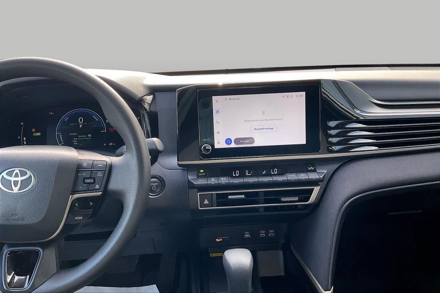 Used 2026 Toyota Camry LE w/ Convenience Package FWD image 7