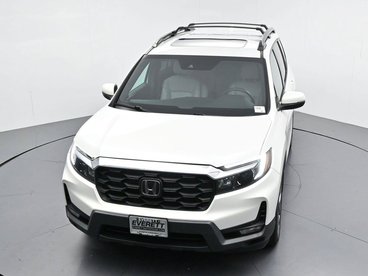 Used 2023 Honda Passport EX-L image 36
