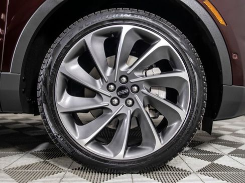 Used 2022 Lincoln Nautilus Reserve w/ Equipment Group 202A AWD/4WD image 45