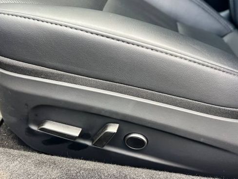 Used 2025 Tesla Model 3 Long Range RWD image 13