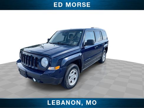 Used 2017 Jeep Patriot Sport w/ Power Value Group AWD/4WD image 4