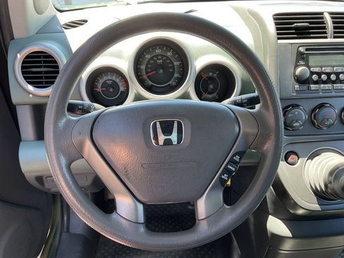 Used 2004 Honda Element EX image 17