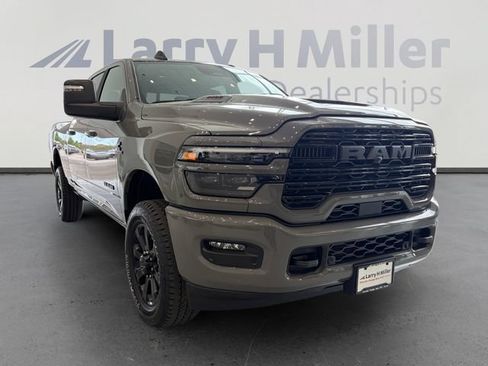 New 2026 RAM 2500 Laramie w/ Night Edition AWD/4WD image 7