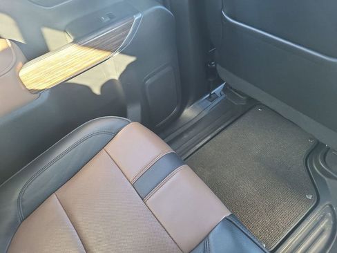 Used 2021 Chevrolet Silverado 2500 High Country w/ Z71 Off-Road Package image 15