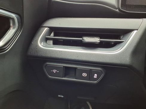 Used 2025 Kia K4 EX FWD image 75