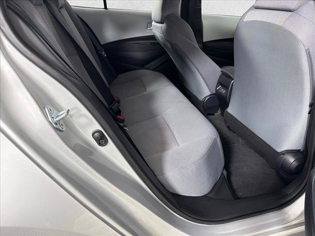 Used 2026 Toyota Corolla SE FWD image 15