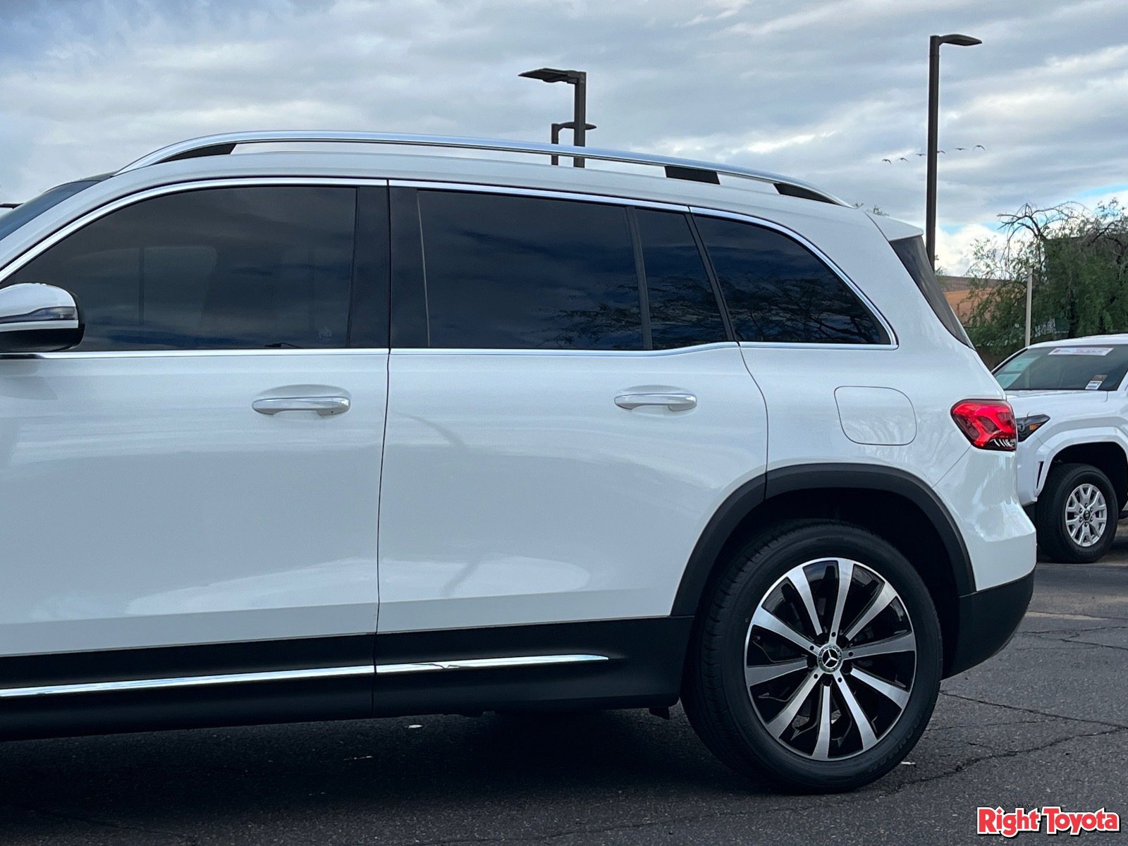 Used 2022 Mercedes-Benz GLB 250 image 9