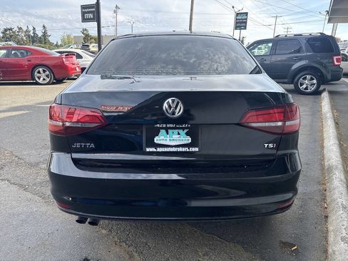 Used 2017 Volkswagen Jetta S FWD image 5