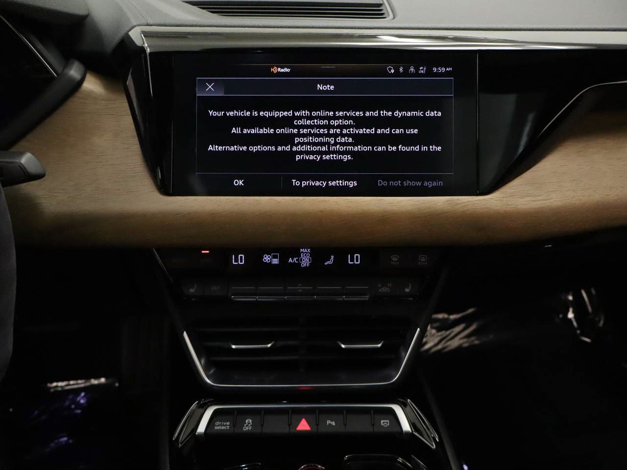 Used 2022 Audi e-tron GT Premium Plus AWD/4WD image 10