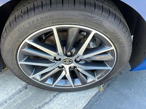 Used 2024 Toyota Camry XLE FWD image 29