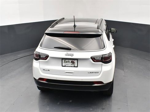 Used 2024 Jeep Compass Limited w/ Elite Group image 17