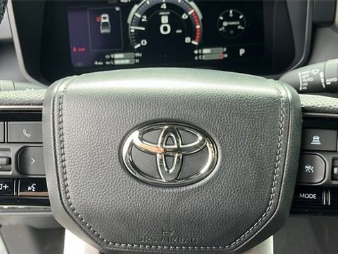 New 2026 Toyota Tundra Platinum image 8