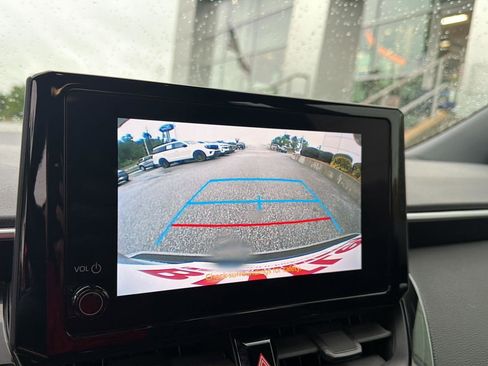 Used 2024 Toyota Corolla SE FWD image 23