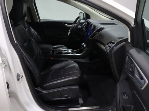 Used 2024 Ford Edge Titanium w/ Equipment Group 301A image 22