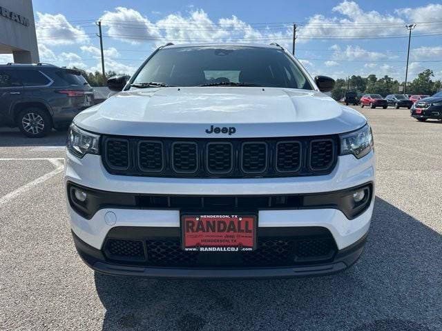Certified 2025 Jeep Compass Latitude w/ Altitude Special Edition AWD/4WD image 2