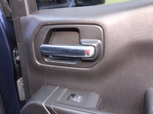 Used 2020 Chevrolet Silverado 1500 Custom image 13