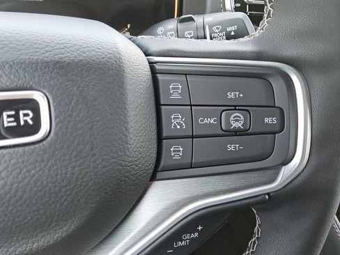 New 2026 Jeep Grand Wagoneer Limited image 26