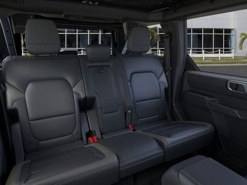 New 2025 Ford Bronco Outer Banks image 11