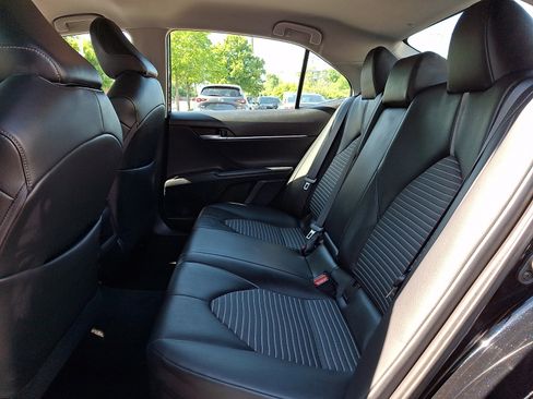 Certified 2023 Toyota Camry SE FWD image 10