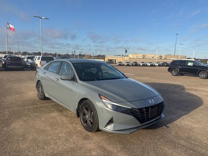 Used 2022 Hyundai Elantra SEL