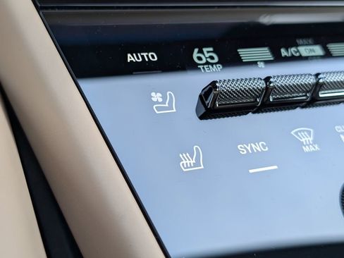 New 2026 Porsche Cayenne AWD/4WD image 17