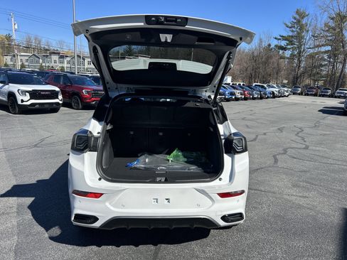 New 2026 Buick Encore GX Avenir image 8