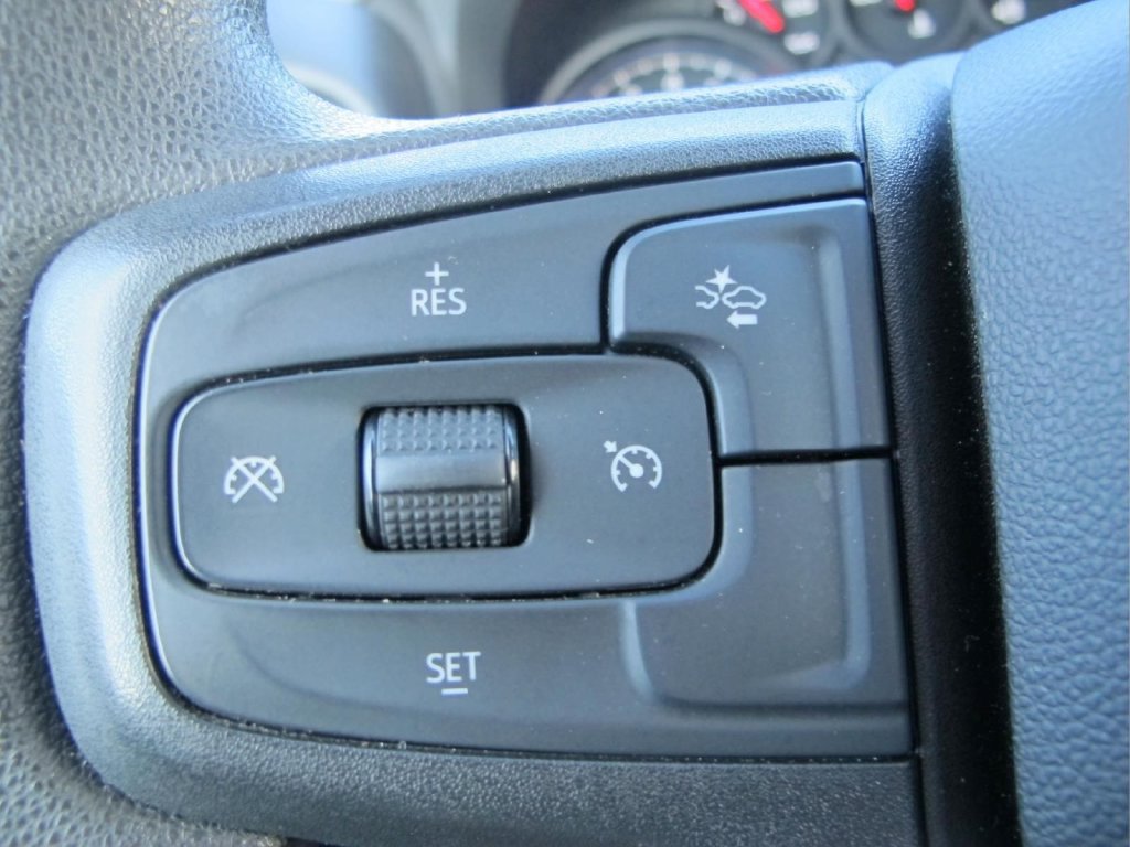 Certified 2022 Chevrolet Silverado 1500 Custom RWD image 19