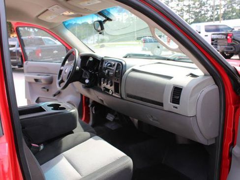 Used 2008 GMC Sierra 1500 W/T w/ Work Truck Preferred Package RWD image 26