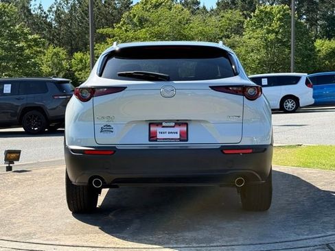 Used 2024 MAZDA CX-30 AWD 2.5 S w/ Select Sport Pkg image 4