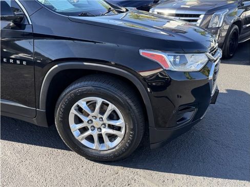 Used 2020 Chevrolet Traverse LS image 7