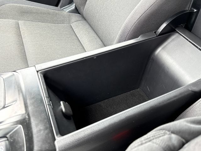 Used 2025 Toyota Camry LE FWD image 27