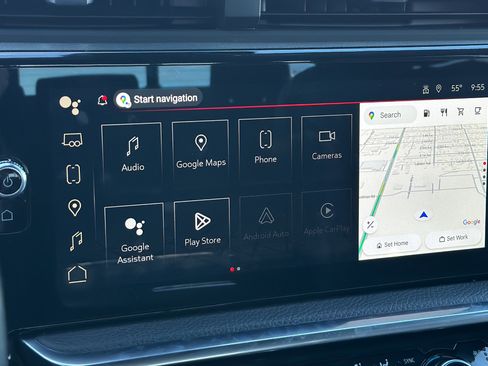 Used 2024 GMC Sierra 2500 Denali w/ Technology Package image 16