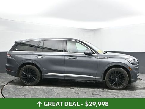 Used 2021 Lincoln Aviator Reserve w/ Equipment Group 208A AWD/4WD image 13