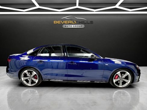 Used 2022 Audi A4 2.0T Premium Plus AWD/4WD image 10