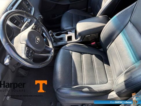 Used 2018 Kia Sorento EX FWD image 13