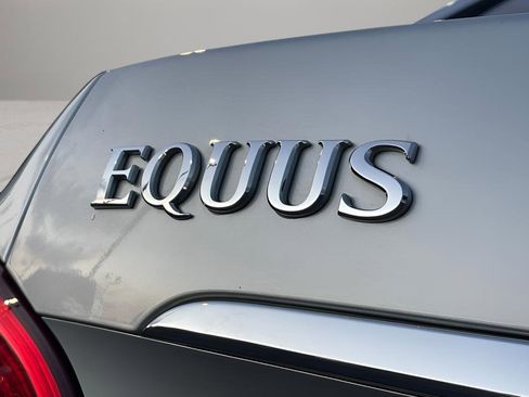 Used 2011 Hyundai Equus Signature image 11