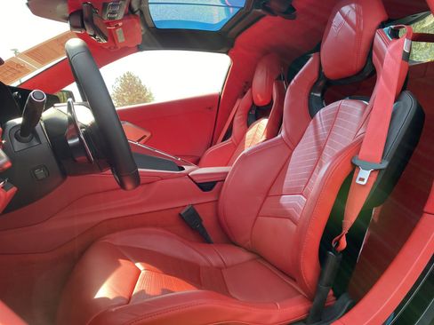 Used 2023 Chevrolet Corvette Stingray Premium Cpe w/ Z51 Performance Package image 7