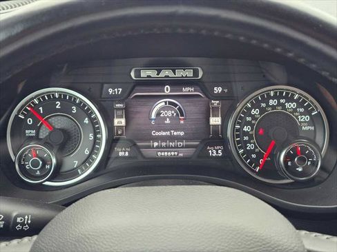 Used 2024 RAM 1500 Laramie RWD image 25