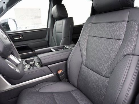 New 2025 Toyota Tundra Limited image 25