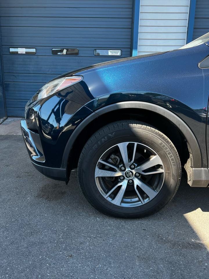 Used 2017 Toyota RAV4 XLE w/ Plus Extra Value Package AWD/4WD image 2