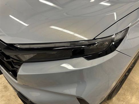Used 2025 Honda CR-V Sport image 7