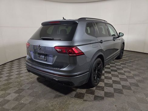 Used 2023 Volkswagen Tiguan SE R-Line image 4