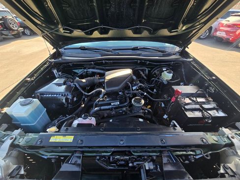 Used 2012 Toyota Tacoma 4x4 Regular Cab image 15