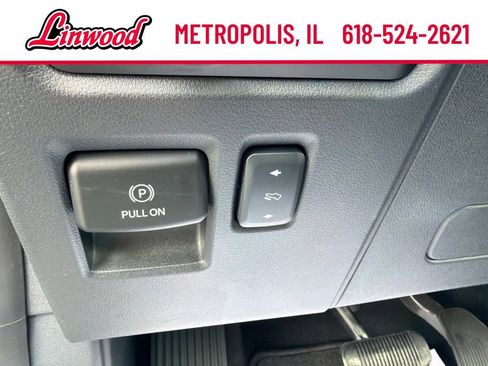 Used 2024 Ford Expedition Limited AWD/4WD image 22